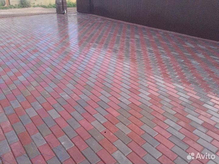Укладка тротуарной плитки