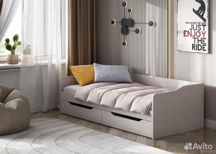 Кровать с ящиками 90х200см