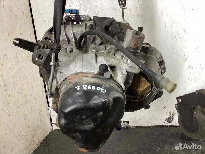 МКПП (механическая коробка переключения передач) R