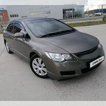 Honda Civic 1.8 AT, 2007, 325 000 км, с пробегом, цена 720 000 руб.