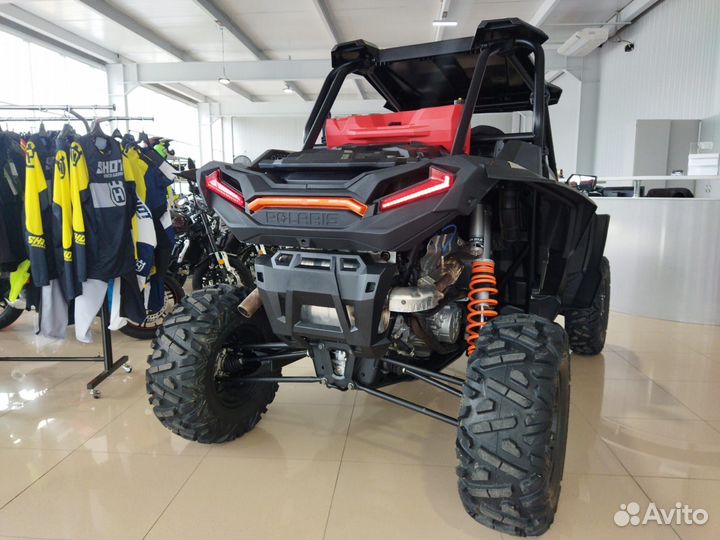 Polaris 2021 RZR XP turbo