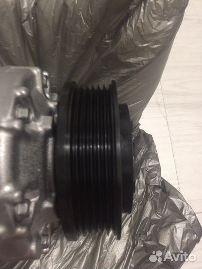 Компрессор Denso Dcp32070