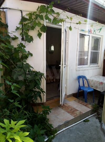 Дом 25 м² на участке 6 сот.