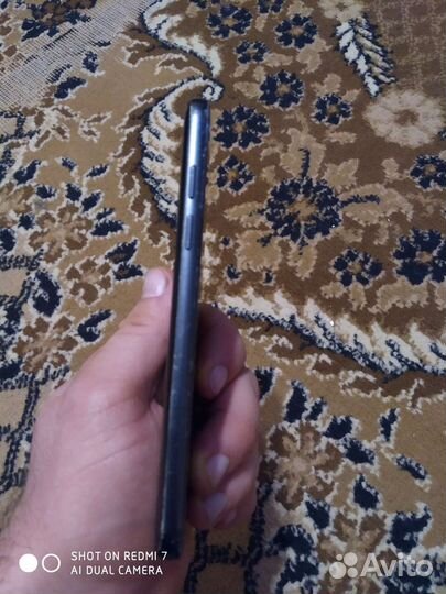 Samsung Galaxy A3 (2017) SM-A320F/DS, 2/16 ГБ