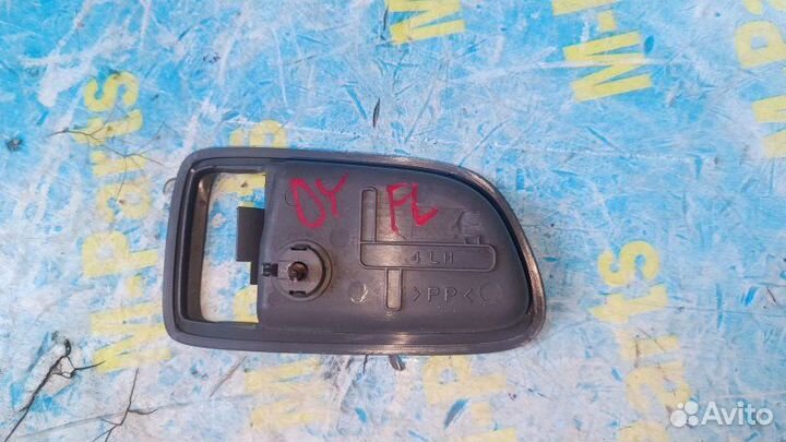 Окантовка ручки внутренней передняя левая Mazda