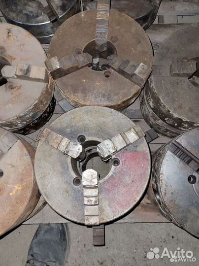 Запчасти в токарный, фрезерным,сверлильным станкам