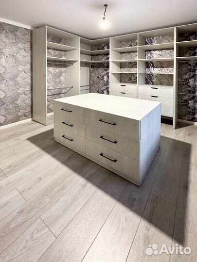 Гардеробная под заказ в рассрочку