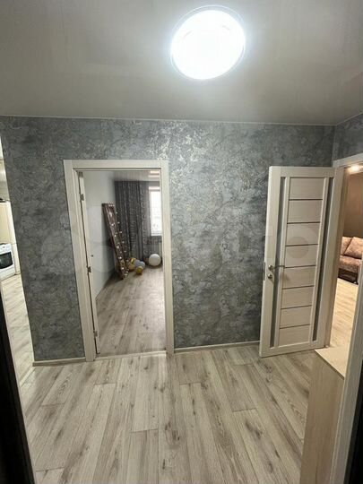 2-к. квартира, 52 м², 9/9 эт.