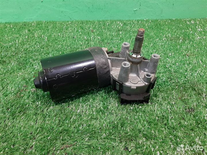 Мотор стеклоочистителя передний Mitsubishi Space