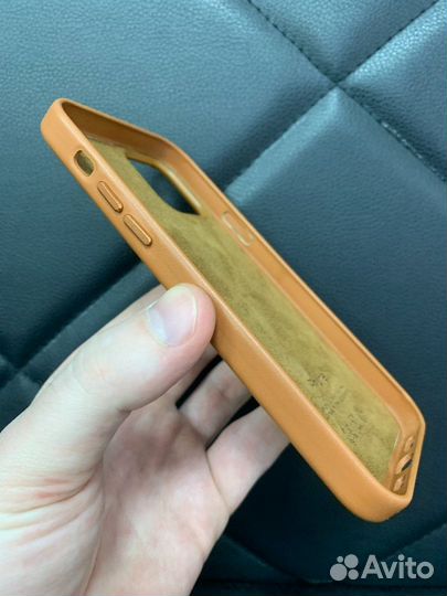 Кожаный чехол iPhone 12/12 Pro
