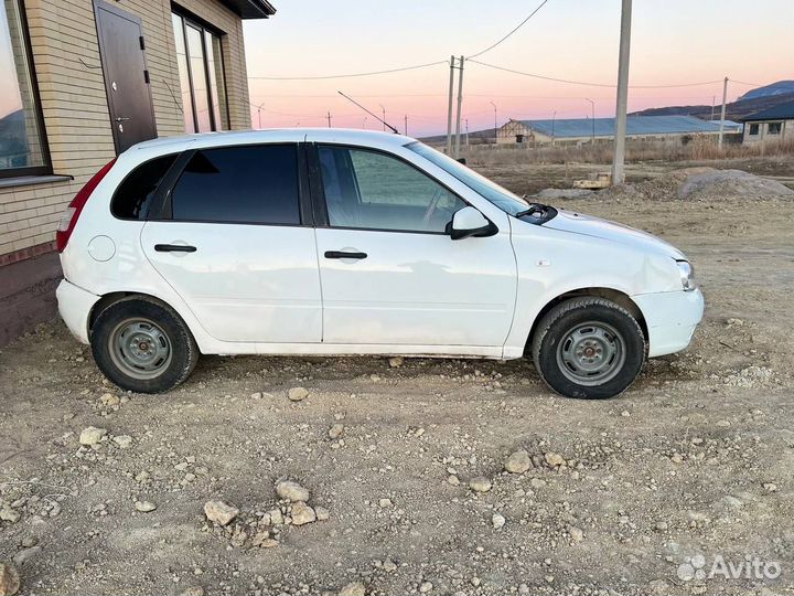 LADA Kalina 1.6 МТ, 2011, 200 000 км