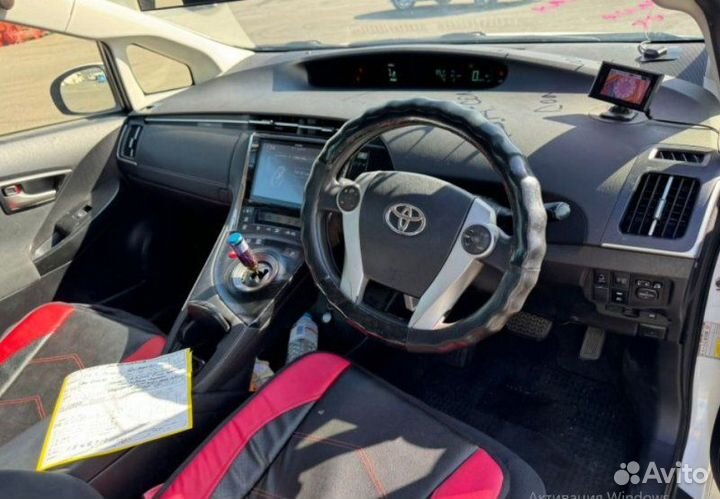 Подушка двигателя передняя правая Toyota Prius