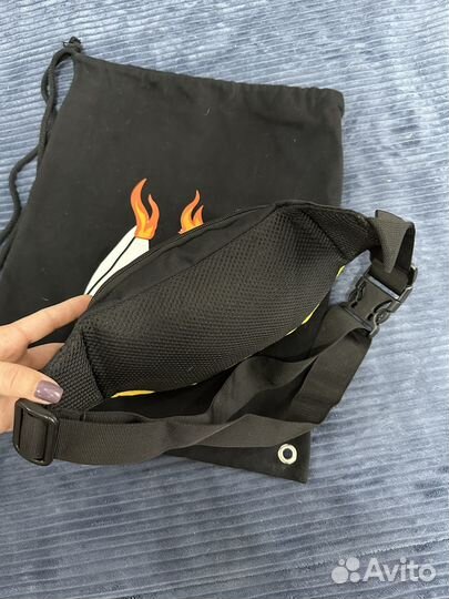 Поясная,через плечо сумка А4