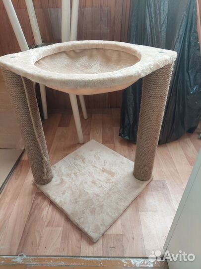 Когтеточка с домиком