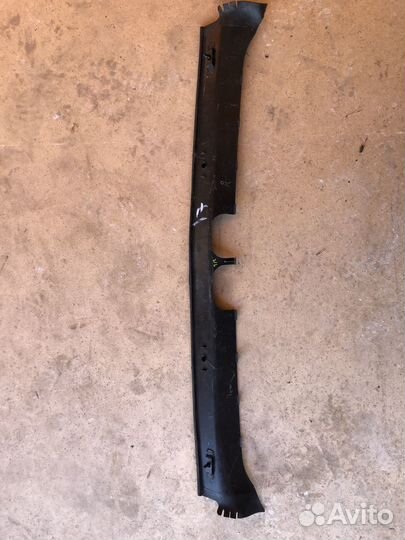 Накладка крышки багажника Land Rover Sport 2 рест