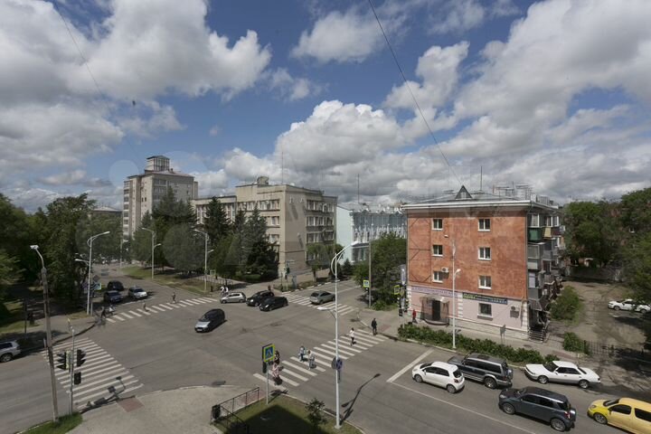 4-к. квартира, 80,6 м², 4/9 эт.