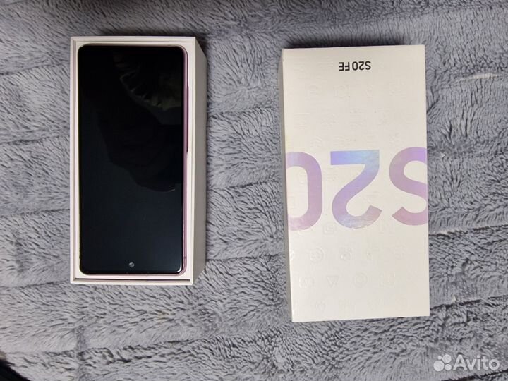 Samsung Galaxy S20 FE, 8/256 ГБ