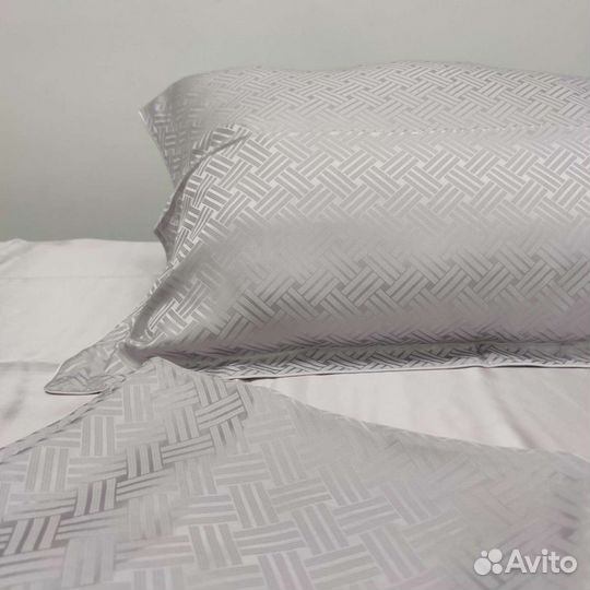 Постельное белье шёлковое 150*200, 230*250, 50*70