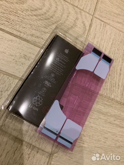 Новый оригинальный акб на iPhone se(2020)