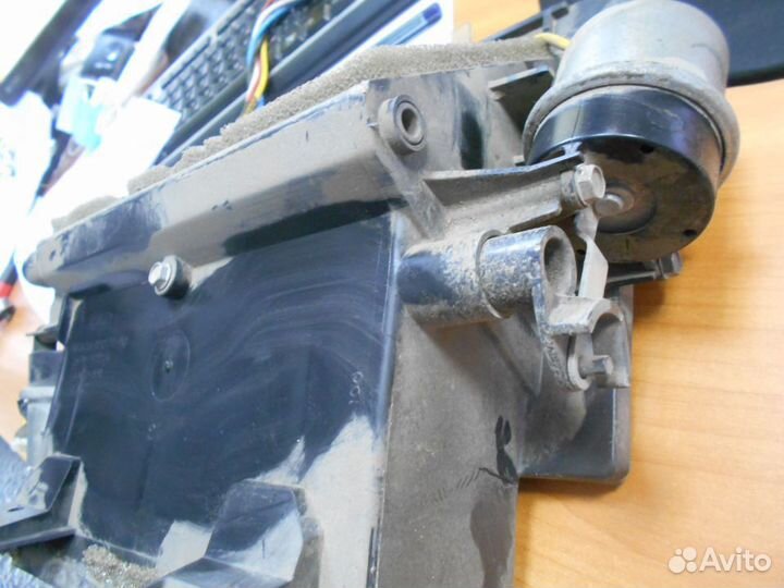 Привод заслонки отопителя Ford Explorer 3-4