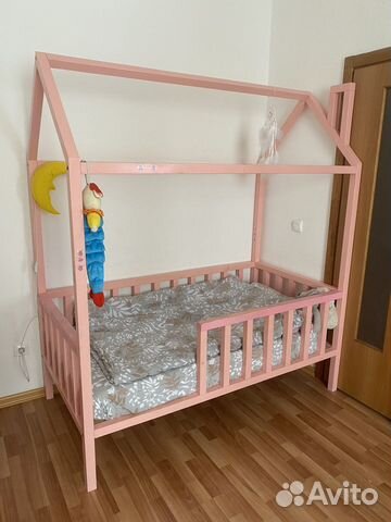 Детская кровать домик бу