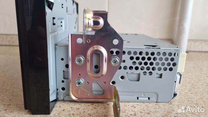 Штатная магнитола на Toyota Fortuner