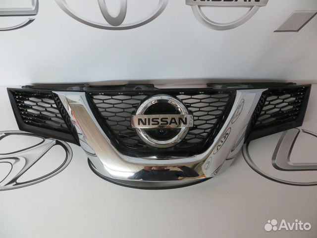 Решётка радиатора Nissan X-Trail T 32