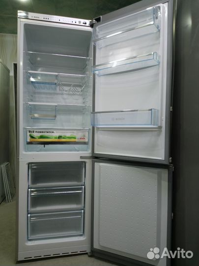 Холодильник бу Bosch серебристый с гарантией