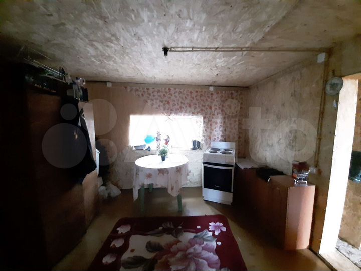 Дом 50 м² на участке 8 сот.