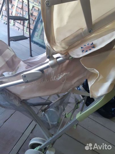 Прогулочная коляска