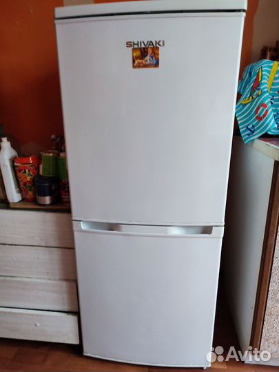 Холодильник Shivaki shrf 140D бу