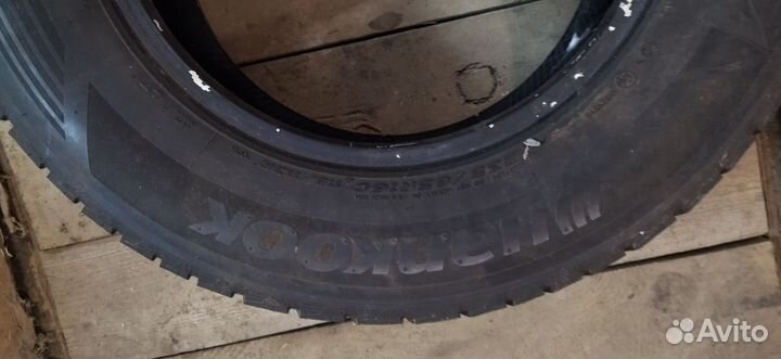 Hankook Winter I'Pike 235/65 R16 115P