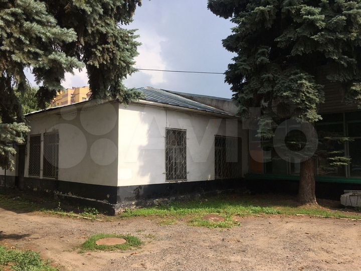 Продается здание 2564 м2