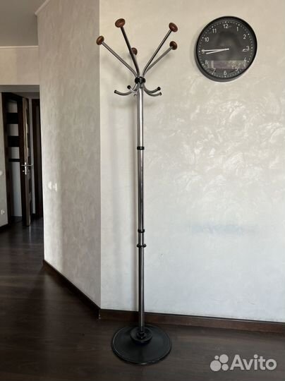 Вешалка напольная