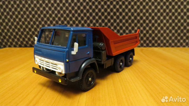 Модель Камаз 5511 самосвал