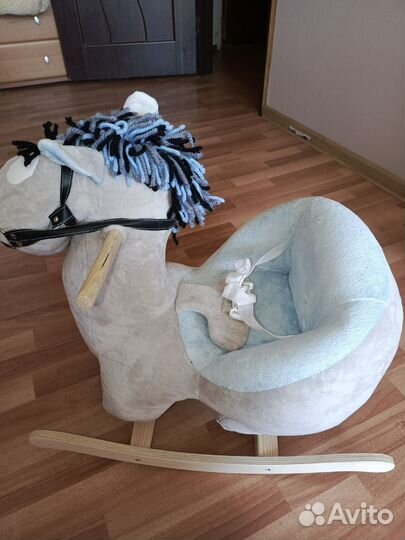 Детская игрушка качалка лошадка