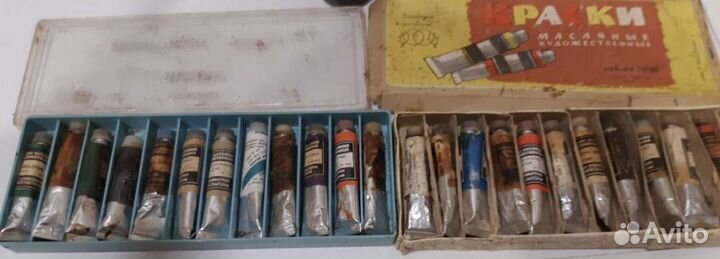 Краска масляная старая