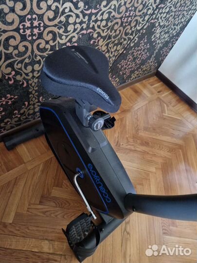 Велотренажер вертикальный Evo Fitness Vega черный