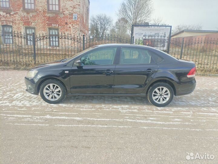Volkswagen Polo 1.6 МТ, 2011, 176 000 км