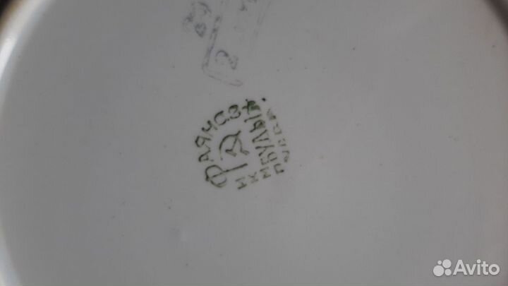 Антикварная тарелка 