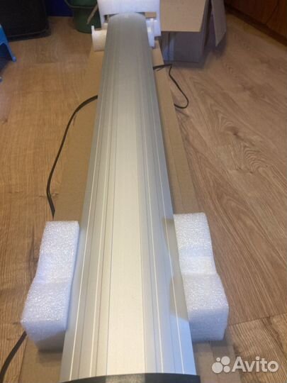 Светильник Ista LED для аквариума, 90 см ширина