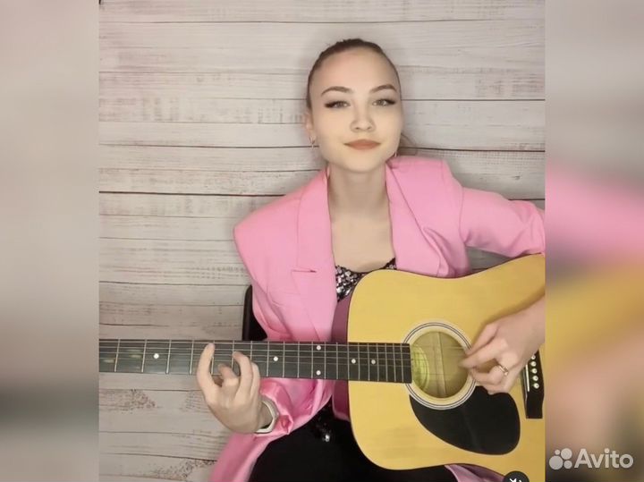 Уроки игры на гитаре / укулеле/ электрогитаре 6+