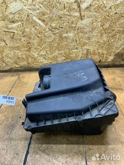 Корпус воздушного фильтра Opel Astra H Z16XEP 2006