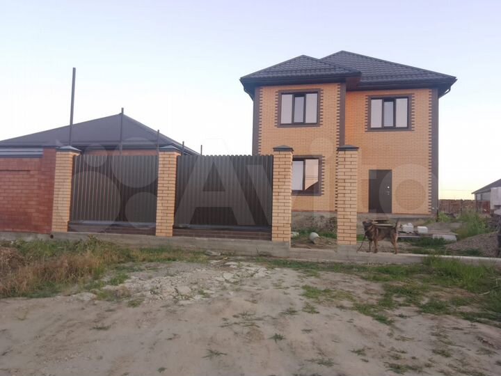 Дом 170 м² на участке 8 сот.