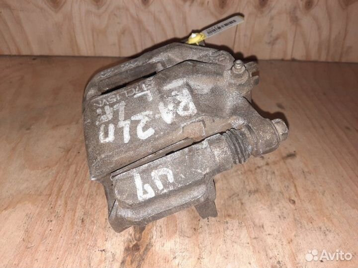 Суппорт передний левый Honda Odyssey RA3 F23A 1999