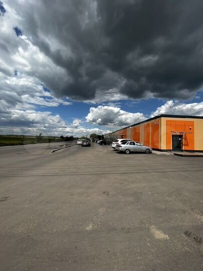 Аренда в прикассе у сеть магазина 