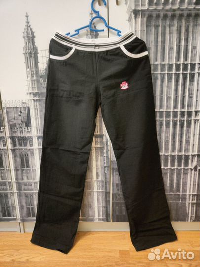 Спортивный костюм женский