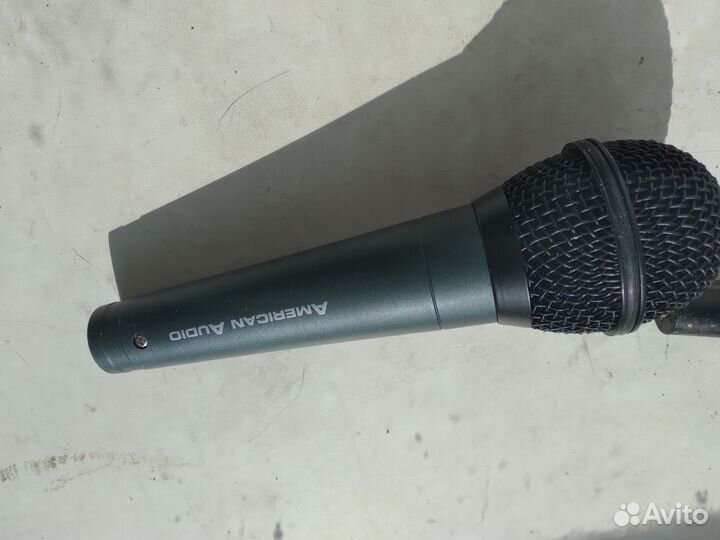 Микрофон American audio