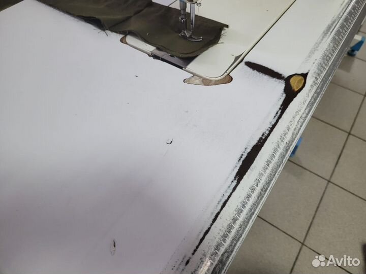 Прямострочная швейная машина Jack F4 Б/У