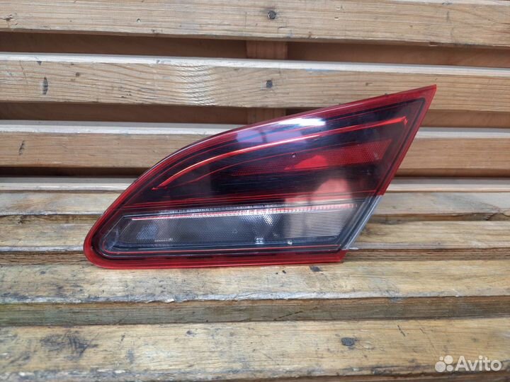 Фонарь крышки багажника правый Opel Astra J 2012